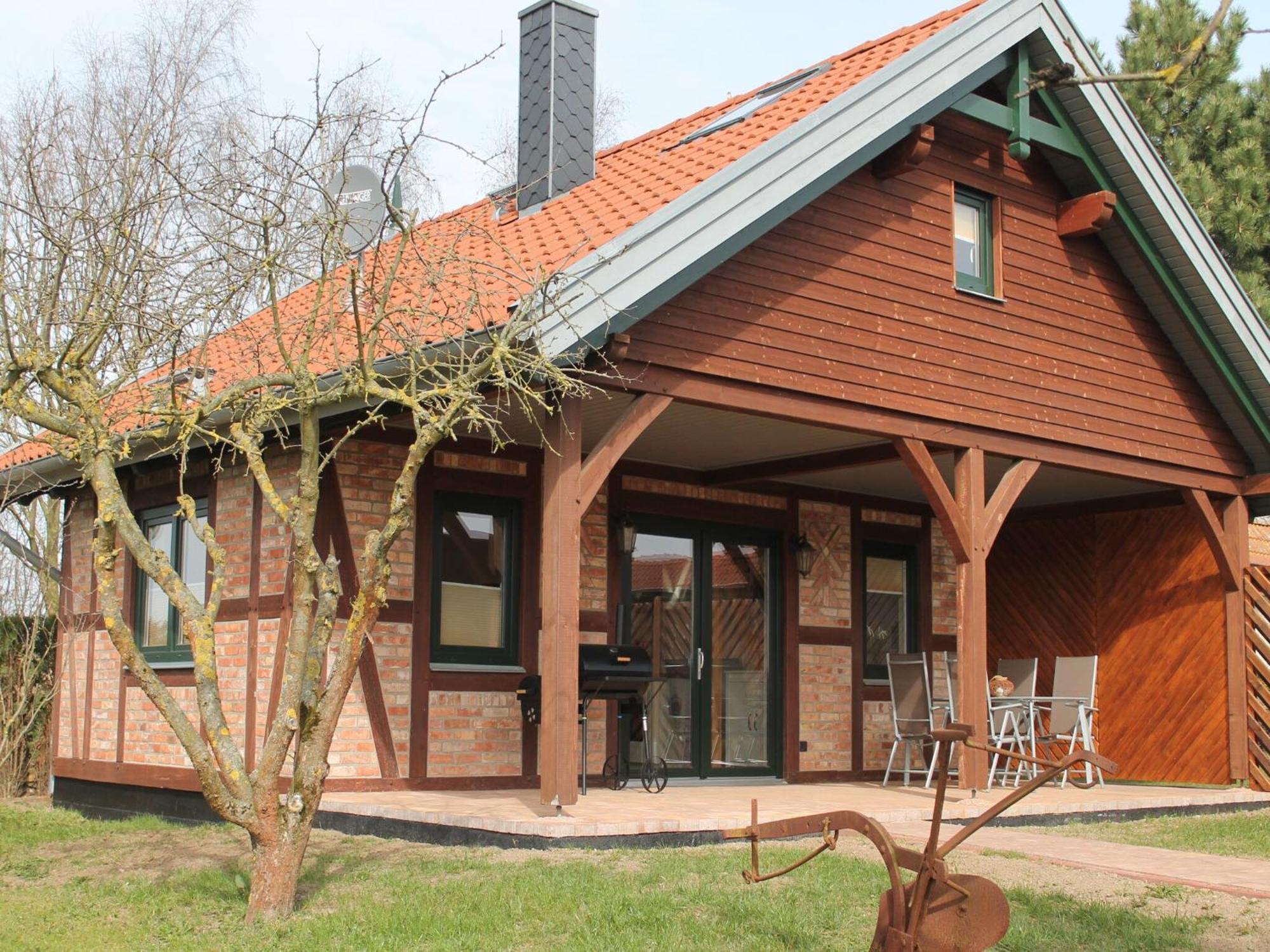 Modern Holiday Home In Brusow With Roofed Terrace Kröpelin Exteriér fotografie